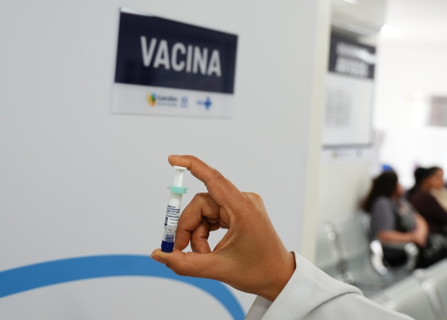Prefeitura de Guarulhos destaca vacinas que ajudam a prevenir doenças respiratórias durante o inverno