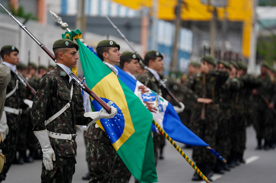 Guarulhos celebra 7 de Setembro com grande desfile no Taboão e reúne 15 mil pessoas